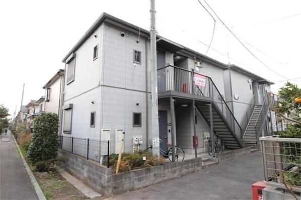 メゾン・ミューズの物件外観写真